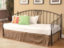 Grover metal daybed
