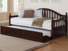 Vibrant cappuccino daybed