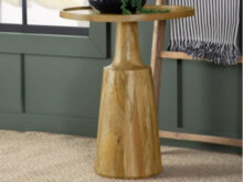 Ixia natural stand