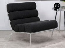 Serreta black accent chair