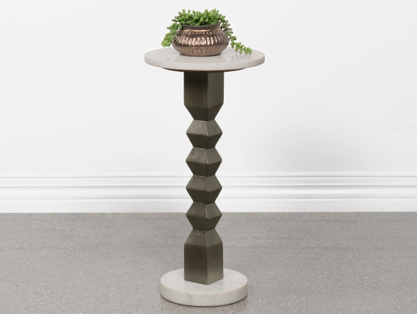 Colette stand