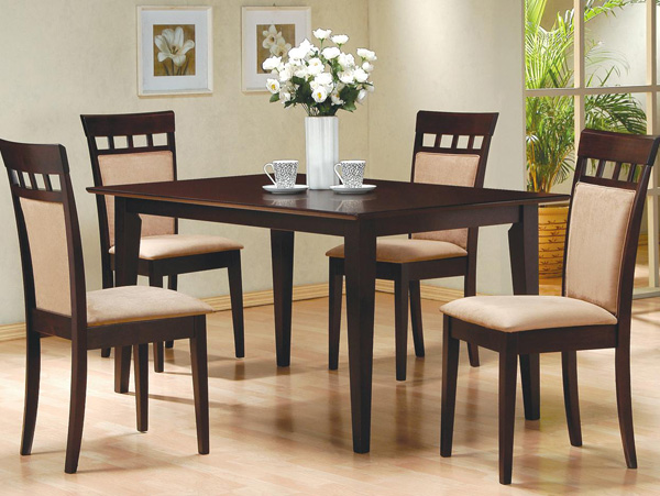 Gabriel cushioned dining set