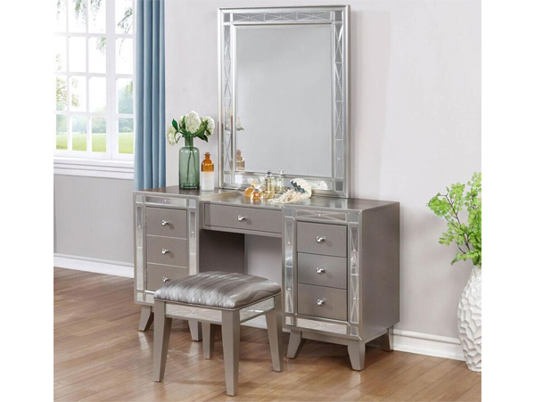 Leighton vanity