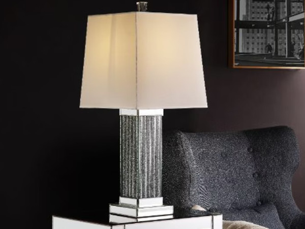 Seismic table lamp