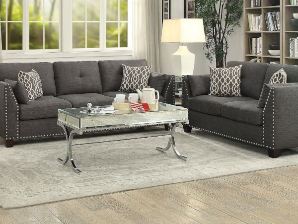 Layisa sofa set