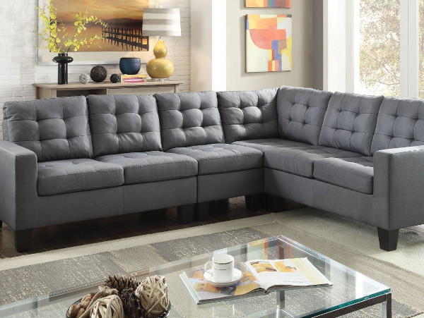 Earsom sectional
