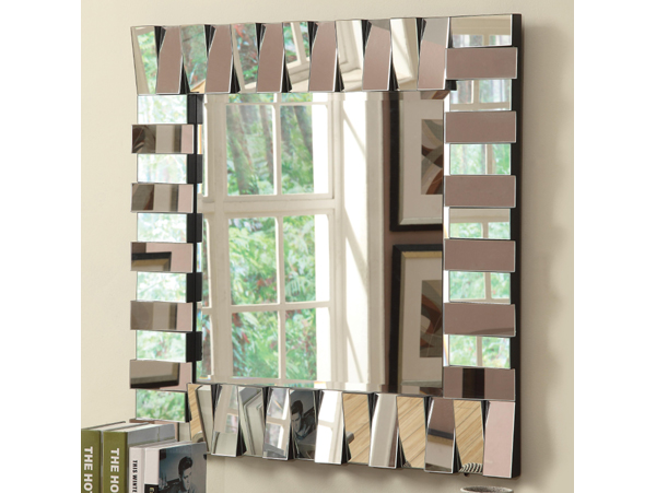 Teetering mirror