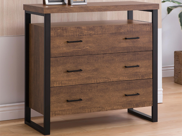 Amber bombe chest