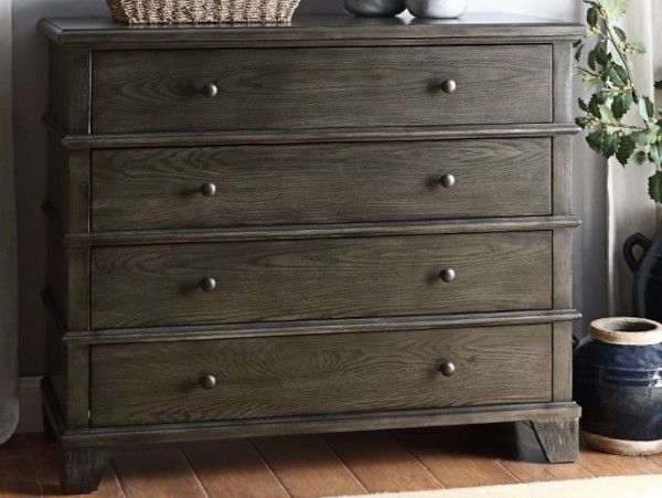 Melly bombe chest