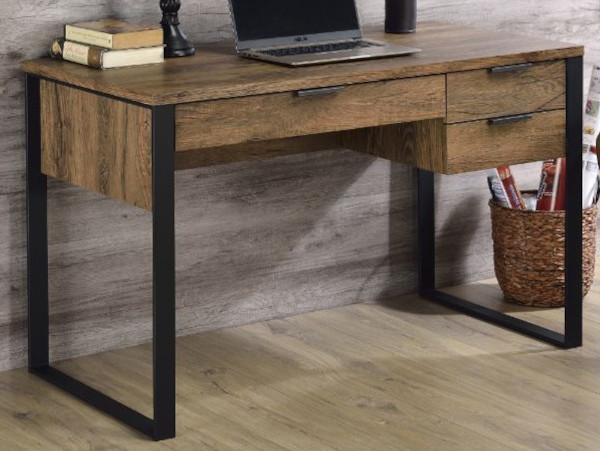 Wilds desk