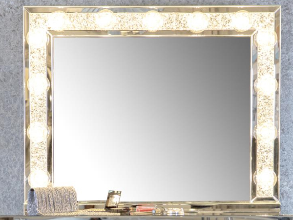 Lighted table mirror