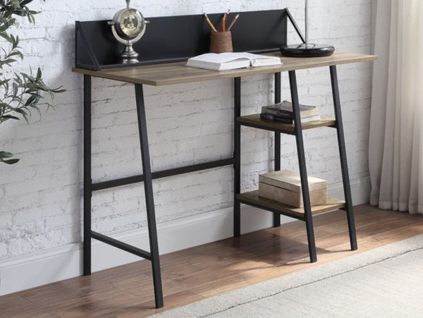Quest desk